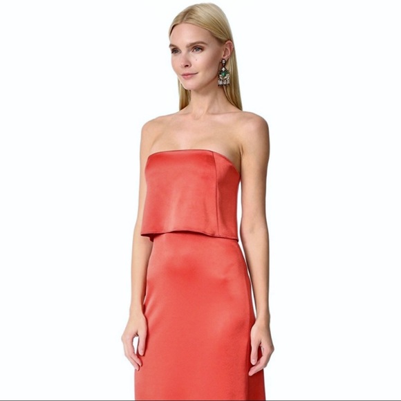 HALSTON HERITAGE STRAPLESS POPOVER SATIN MIDI DRESS - Picture 4 of 9